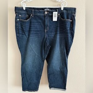 Torrid NWT Mid Rise Boyfriend Straight Vintage Stretch size 24 XS‎